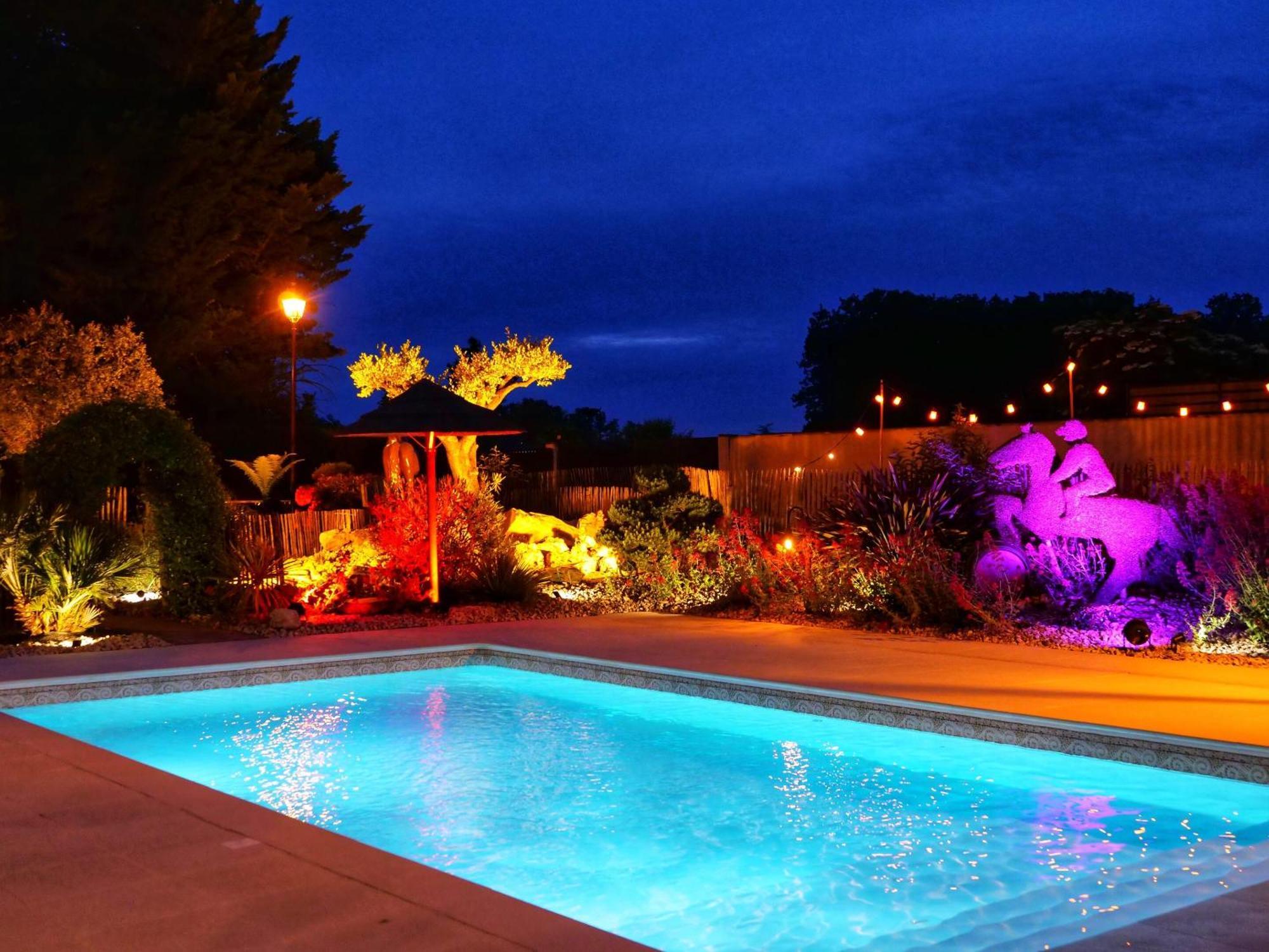 Cottage Avec Piscine Au Coeur Du Saumur Champigny Souzay-Champigny Exterior photo